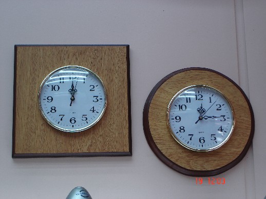 Distribuidor de pilas, relojes, baterias
